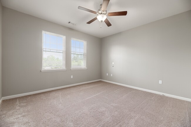 Similar property photo