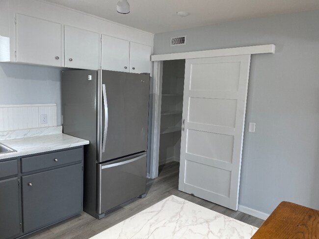 301 Oleander St unit 303 Oleander Street, Neptune Beach, FL 32266 - photo 7