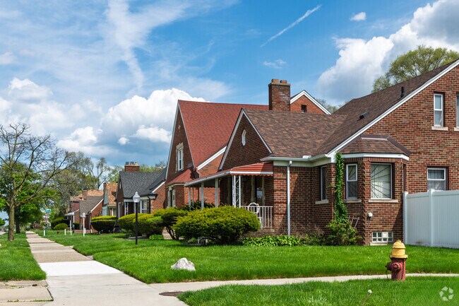 Beautiful homes with beautiful lawns are the primary feature of the Nortown neighborhood.