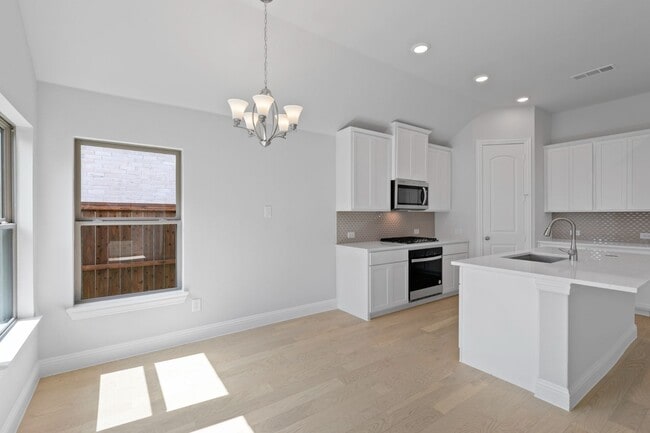 2720 Holland Ct, Celina, TX 75009 - photo 6