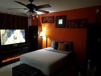 913 Riviera St, Jacksonville, FL 32207