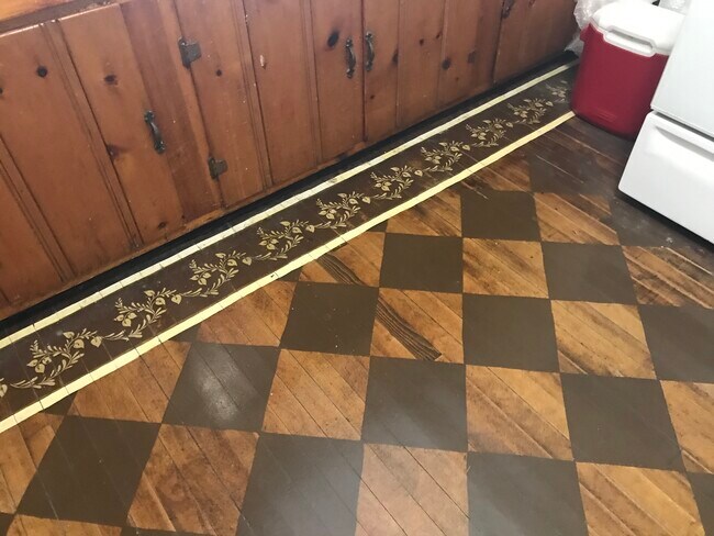 31 Church St unit 1, East Weymouth, MA 02189 - photo 6