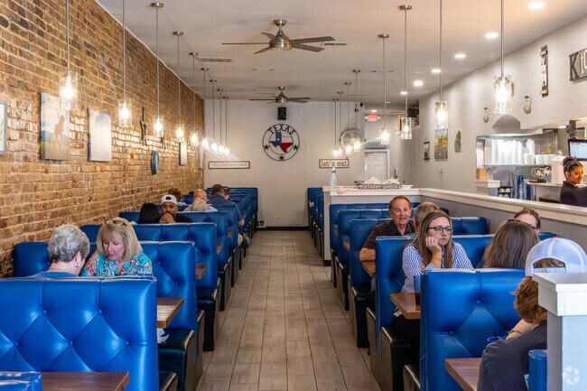 Josephine residents can head down to Royse City and dine at Texas Cafe.