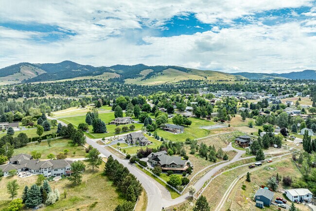 Residents of Miller Creek enjoy panoramic views of the surrounding mountains.