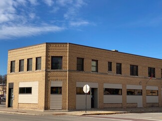 545 Cass St, La Crosse, WI 54601