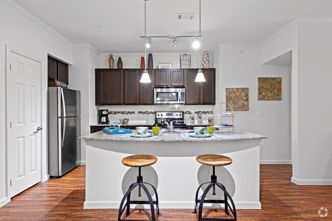 Mansfield on the Green Apartments, Mansfield, TX 76063 - photo 6