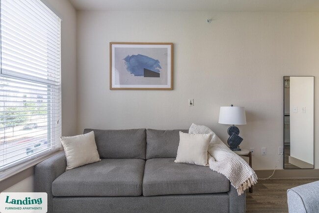 300 Enclave Dr unit 3114.1406005, Conroe, TX 77384 - photo 3