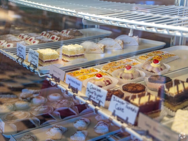 Rosciglione Bakery is popular amongst Heritage residents and originally opened in 1900.