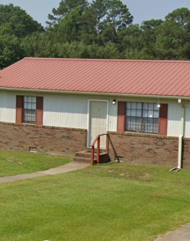 43 Jim Banks Rd, Jasper, AL 35504