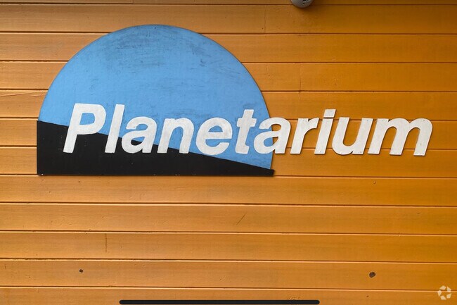 Calusa Planetarium is offering educational programs to the residents of The Forum.