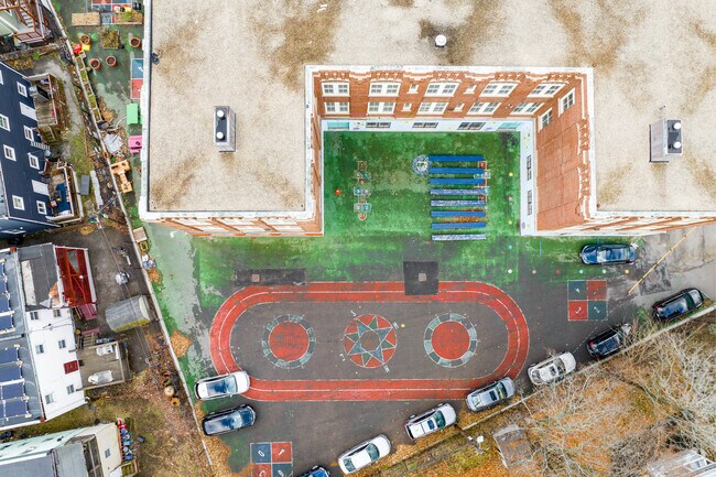 Lee Academy is a public elementary school located in