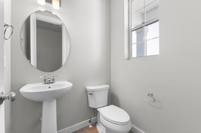 1043 W Sparrow Way, Stansbury Park, UT 84074 - photo 6