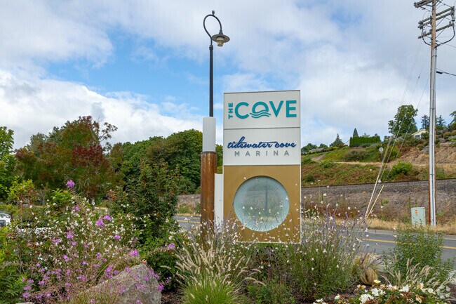 Make dinner reservations at the Cove restaurant on SE Columbia Way in Riverview.