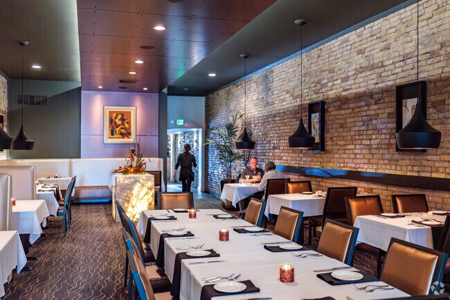 Artisan offers residents of West Central a high end dining experience.