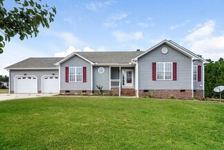 1041 Blue River Farm Dr, Raleigh, NC 27603