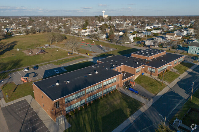 Located in a suburban community, Silver Spring School in Riverside is a pillar of character.
