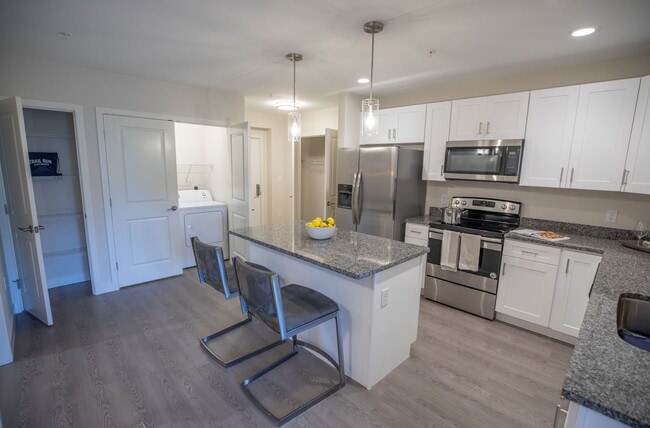 Trail Run Apartments, Vernon, CT 06066 - photo 2