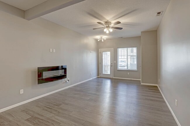 Fox Run Townhomes, Mankato, MN 56001 - photo 3