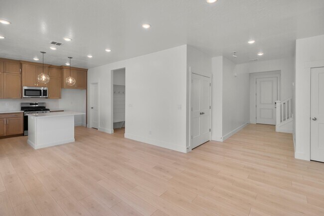 142 W 950 N, Brigham City, UT 84302 - photo 4