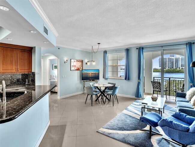 Village By The Bay @ Aventura unit 12406, Aventura, FL 33160 - photo 4