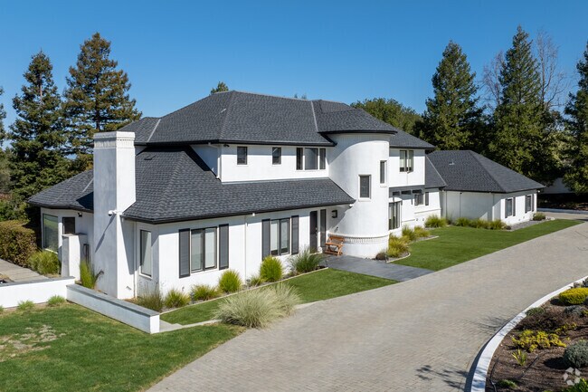 This transitional European-style home in Los Altos Hills blends classic and modern elegance.