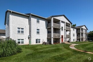 100 S Ridge Rd, Wichita, KS 67212