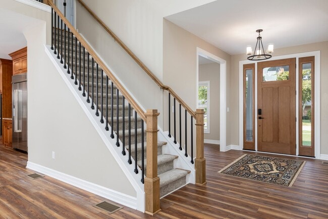 5490 William St unit 36801264, Lancaster, NY 14086 - photo 2