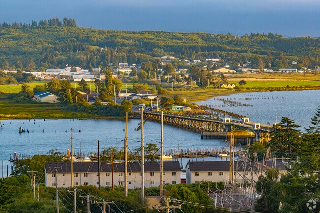 Jeffers Garden is short drive from central Astoria just over Old Youngs Bay Bridge.