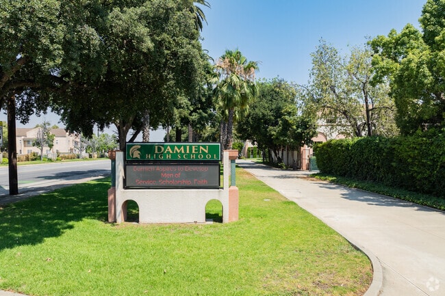 Damien High School