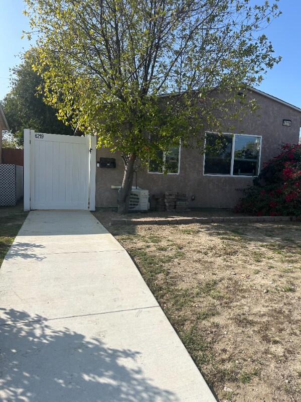 6219 Cleon Ave, Los Angeles, CA 91606