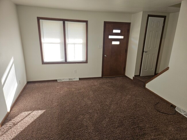 5246 E Calla Rd, New Middletown, OH 44442 - photo 3