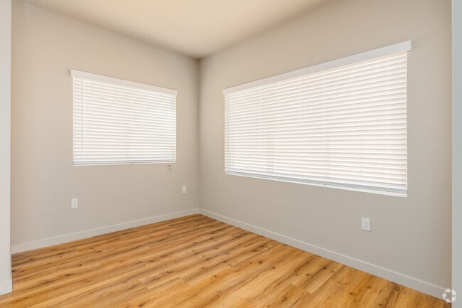 Juniper Valley Townhomes, Palmdale, CA 93550 - photo 6