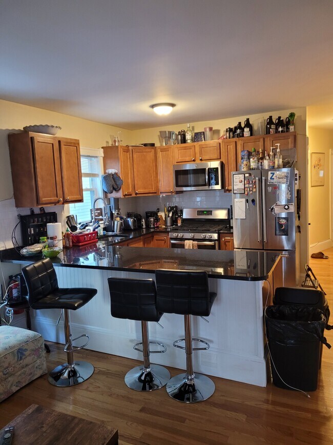 42 Gorham St unit 1, Somerville, MA 02144 - photo 2