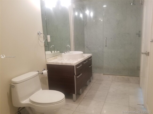 Vizcayne unit 253, Miami, FL 33132 - photo 4