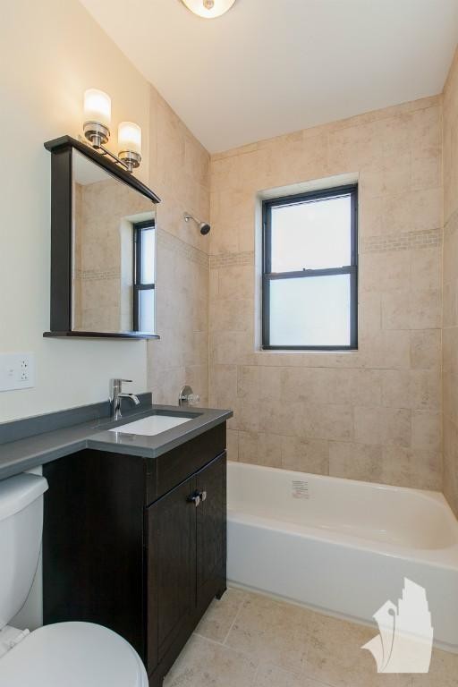 4546 N Damen Ave unit 411, Chicago, IL 60625 - photo 7