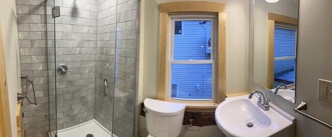 29 N Union St unit 5, Burlington, VT 05401 - photo 5