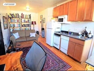231 8th St, Brooklyn, NY 11215