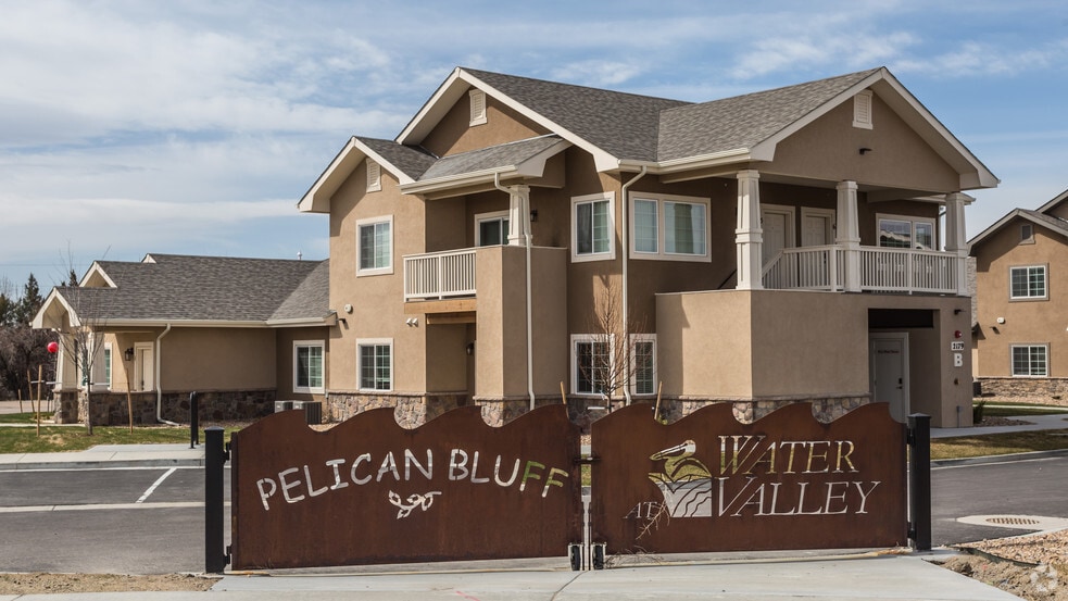 Pelican Bluff, Windsor, CO 80550 - photo 1