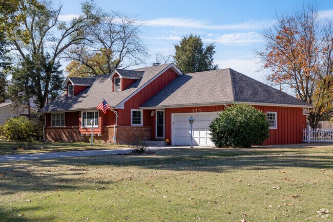 You will find a few multi-story homes in Bonnie Brae as well.