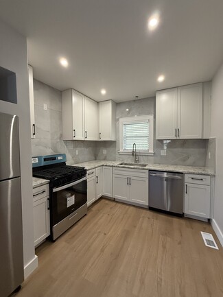 2688 E 128th St Unit 1, Cleveland, OH 44120