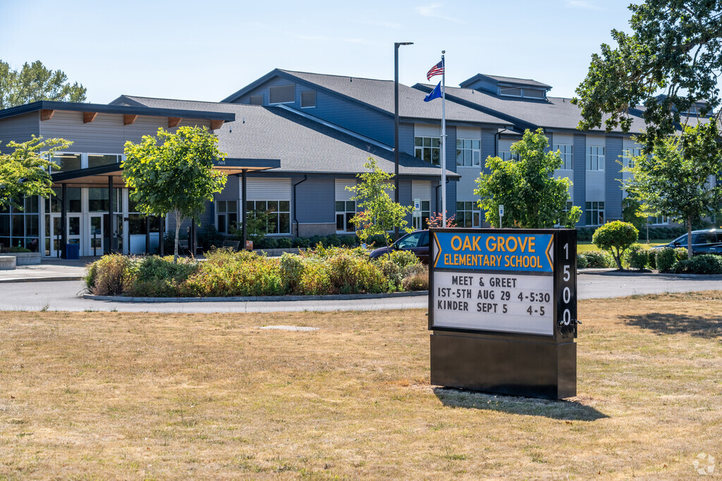 Oak Grove Intermediate School is a public school in Albany, Oregon.