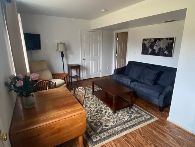 162 Stephens Loop unit Basement, Ruckersville, VA 22968 - photo 2