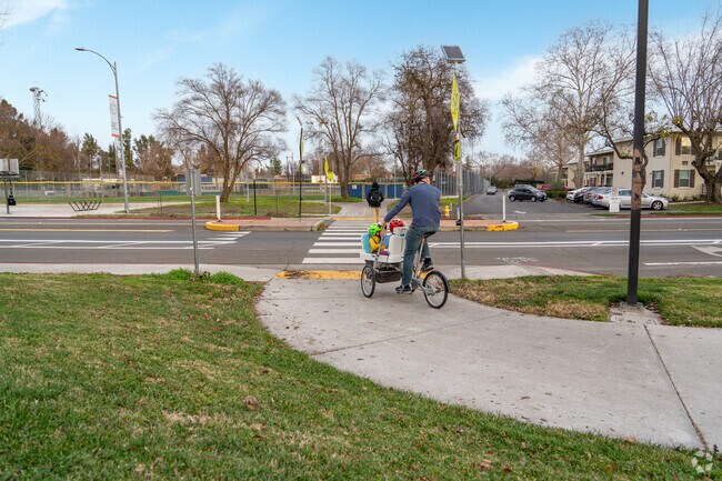 Central Davis is a bike friendly neighborhood with safe roads and crosswalks.