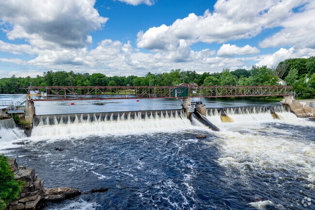 Experience the roaring waters of Salmon Falls.