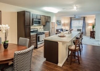 151 Old Buckroe Rd, Hampton, VA 23663