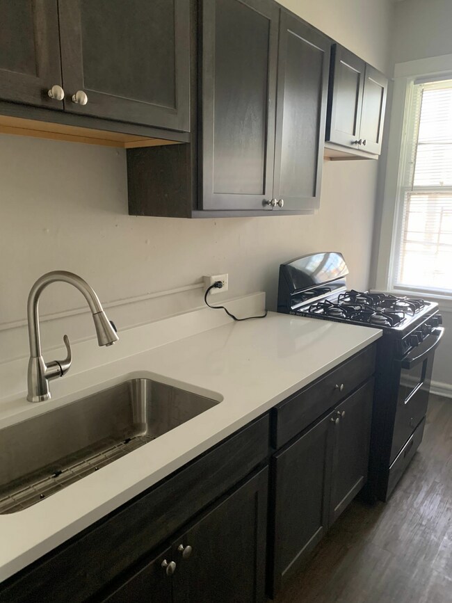 University Row, Milwaukee, WI 53233 - photo 2