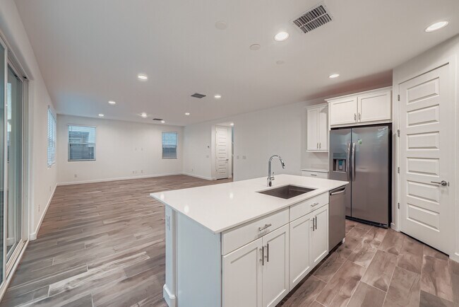 8331 E Peterson Ave, Mesa, AZ 85212 - photo 6