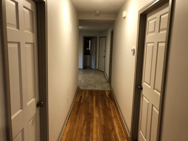 585 Broadway unit 1, Somerville, MA 02145 - photo 4