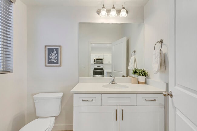 238 W Paramount Ave unit 102, Salt Lake City, UT 84115 - photo 5