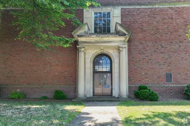 Edison Elementary School